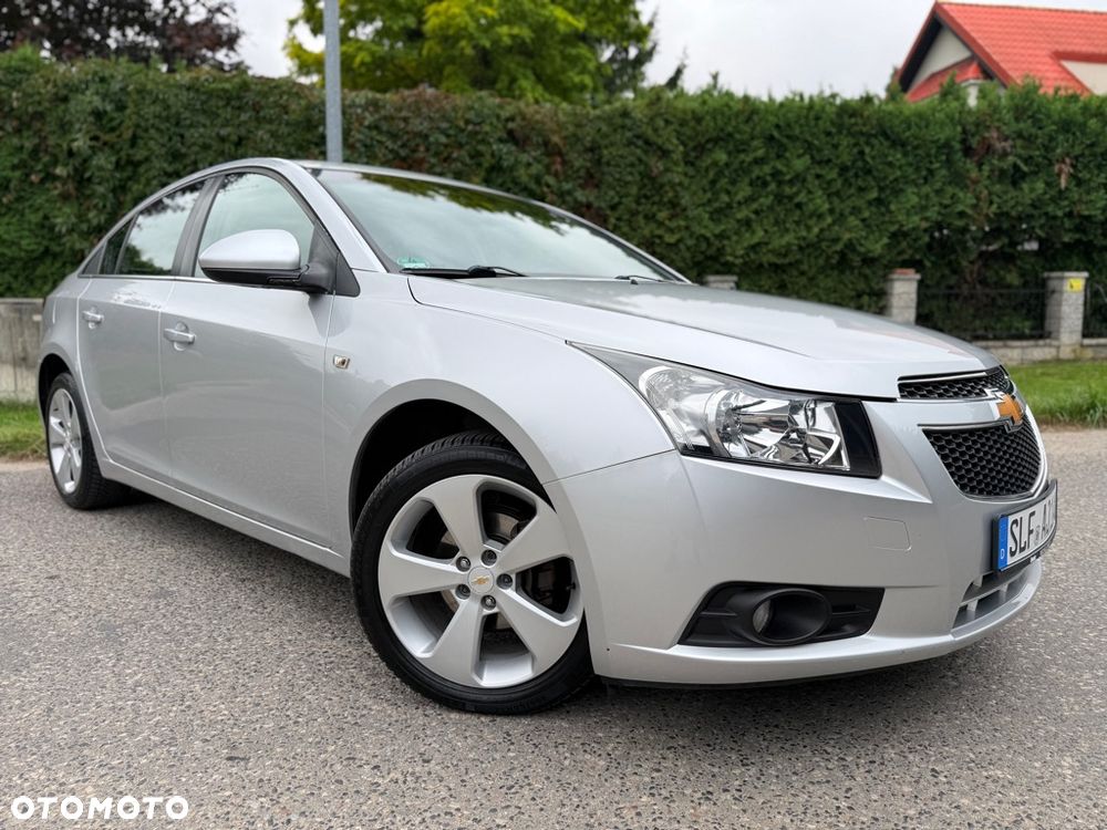 Chevrolet Cruze 1.8 LTZ+ - 2