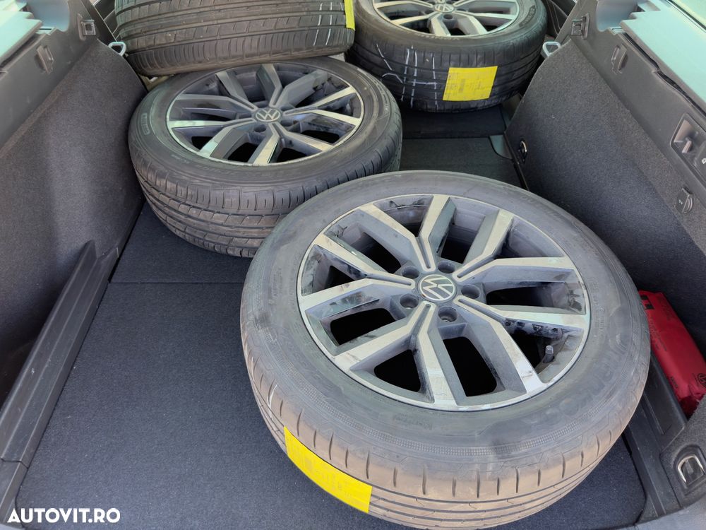 Volkswagen Passat 2.0 TDI SCR Elegance - 7
