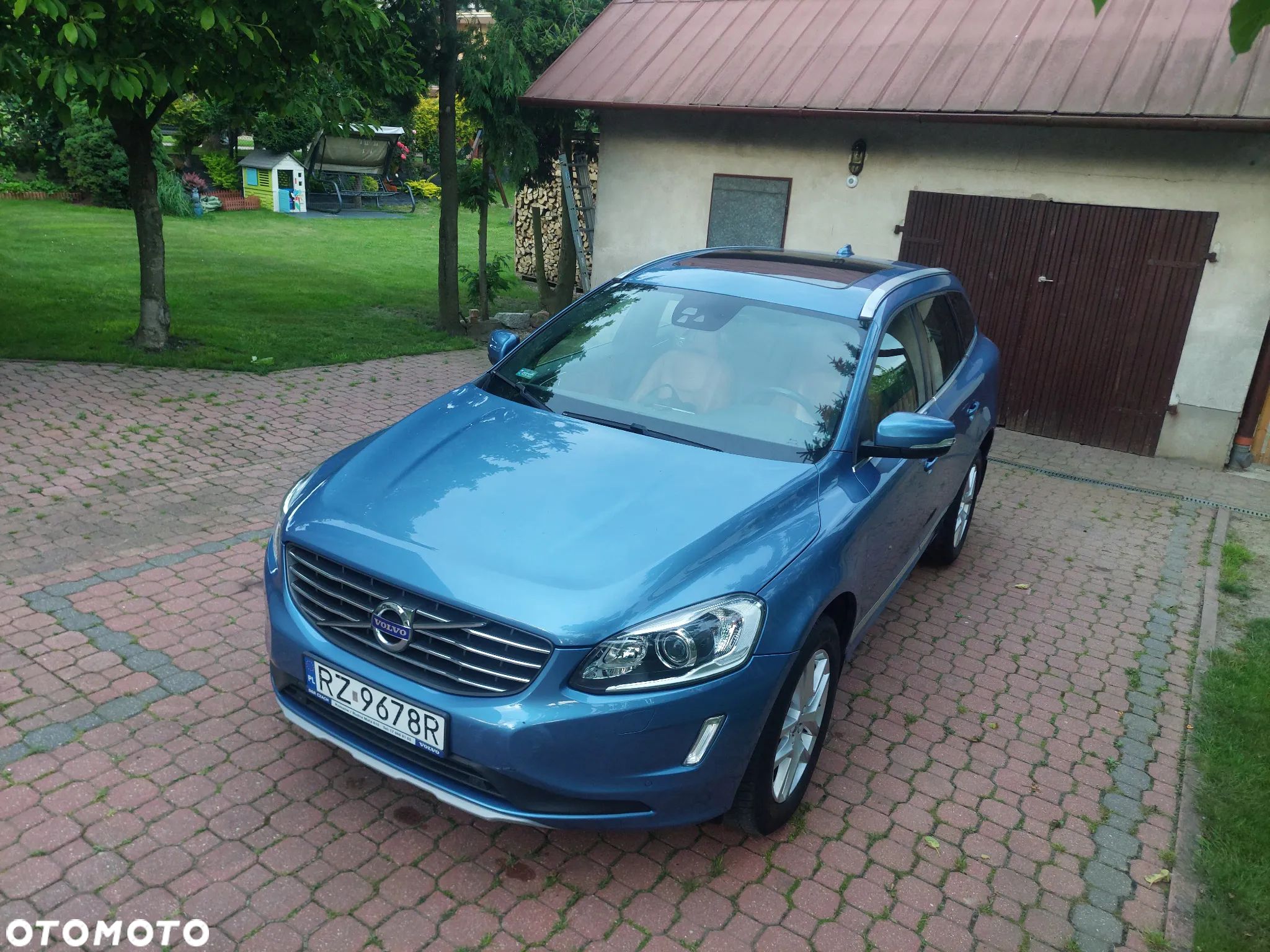 Volvo XC 60 - 1