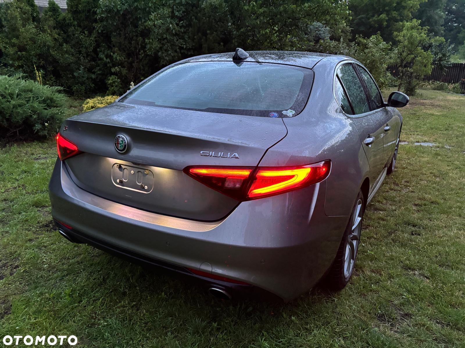 Alfa Romeo Giulia 2.0 Turbo 16V AT8-Q4 Competizione - 9