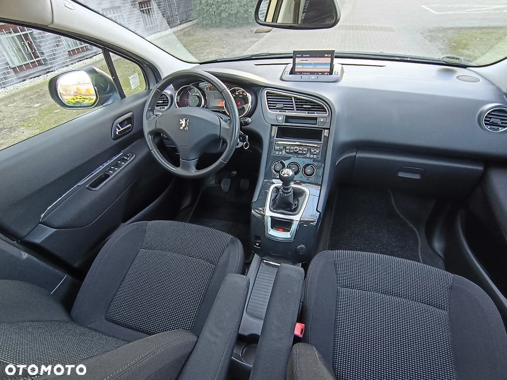 Peugeot 5008 1.6 HDi Premium - 7