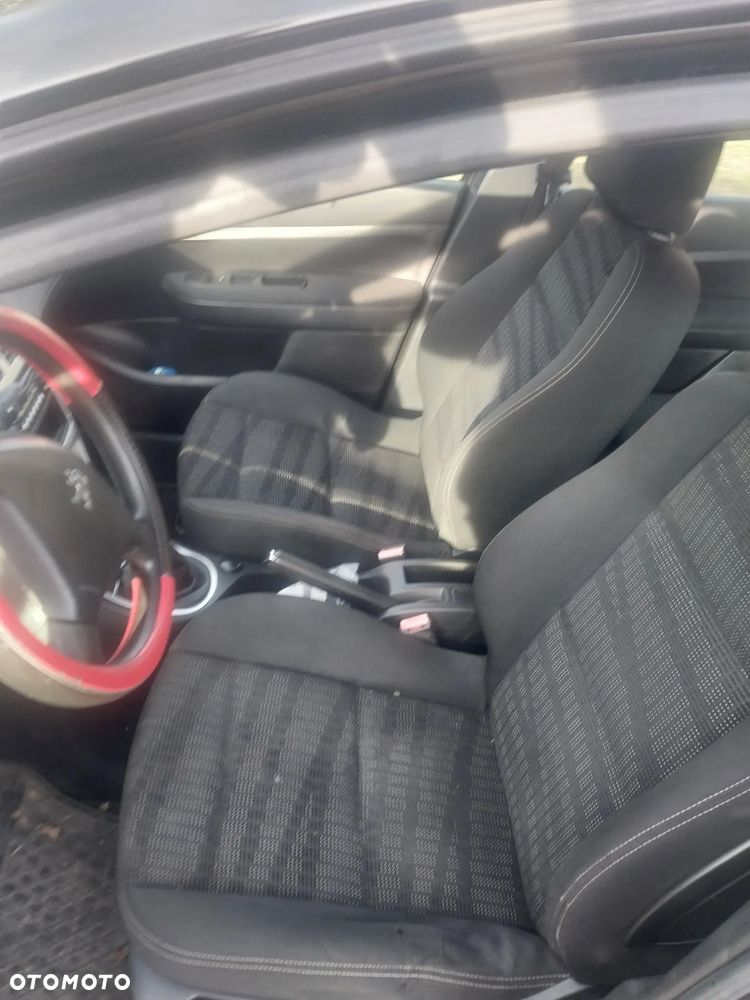 Peugeot 307 1.6 HDI D-sign - 5