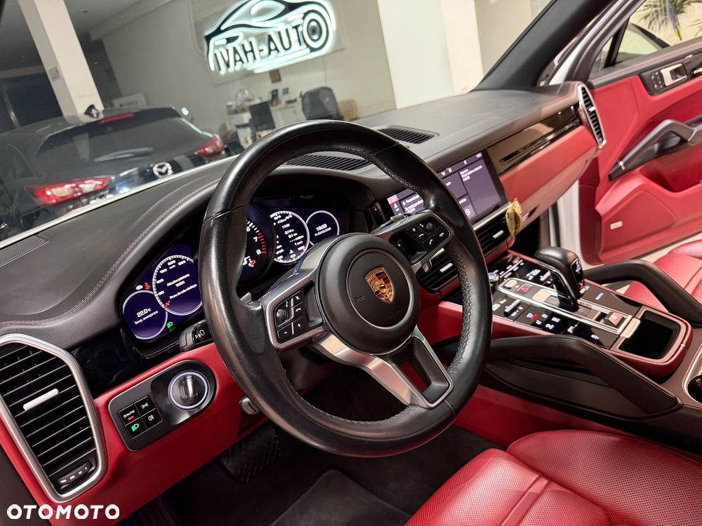 Porsche Cayenne Platinum Edition - 20