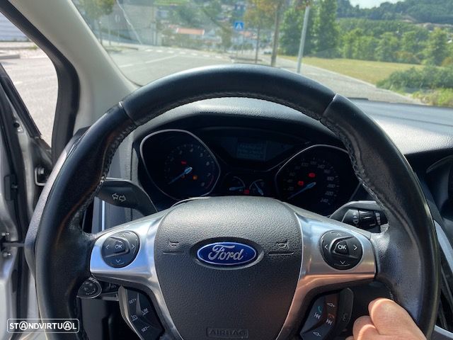 Ford Focus 1.0 SCTi Titanium - 14