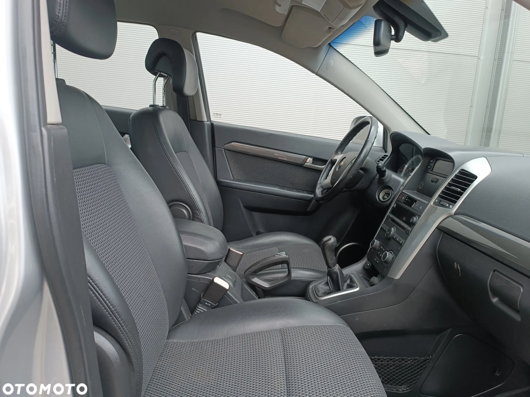 Chevrolet Captiva 2.4 2WD 7 Sitzer LS Family Edition - 9