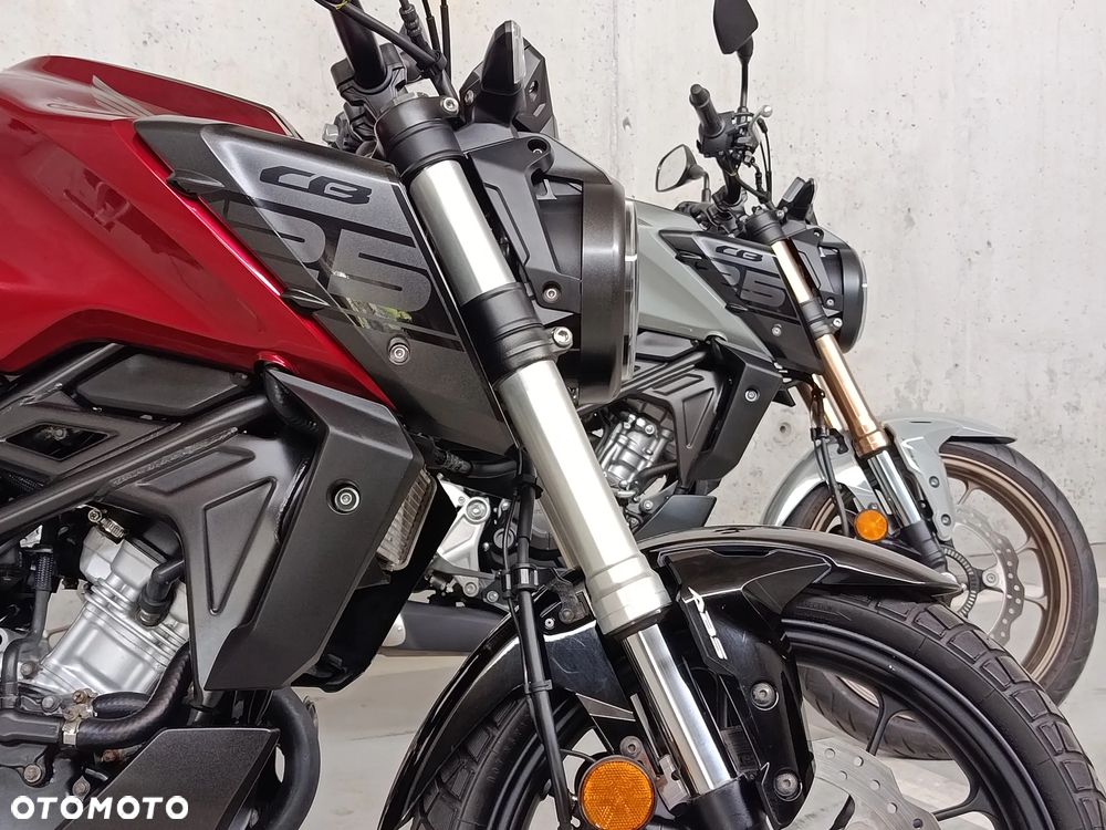 Honda CB - 22