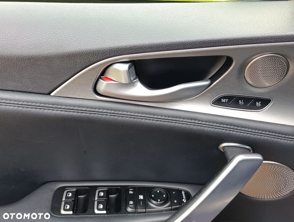 Kia Stinger 2.0 T-GDI GT Line - 20