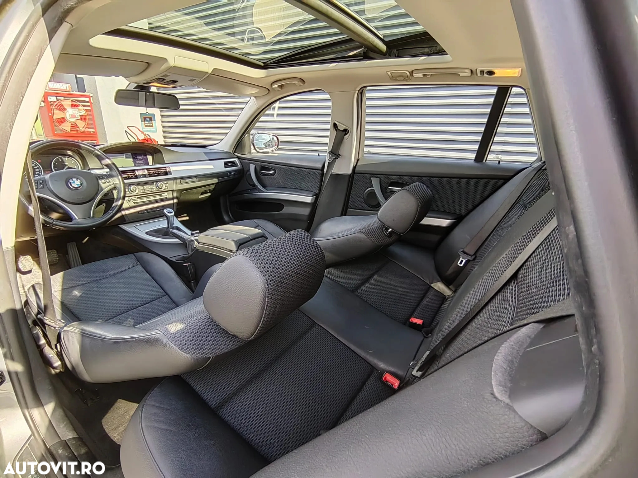BMW Seria 3 318i Touring Edition Sport - 8
