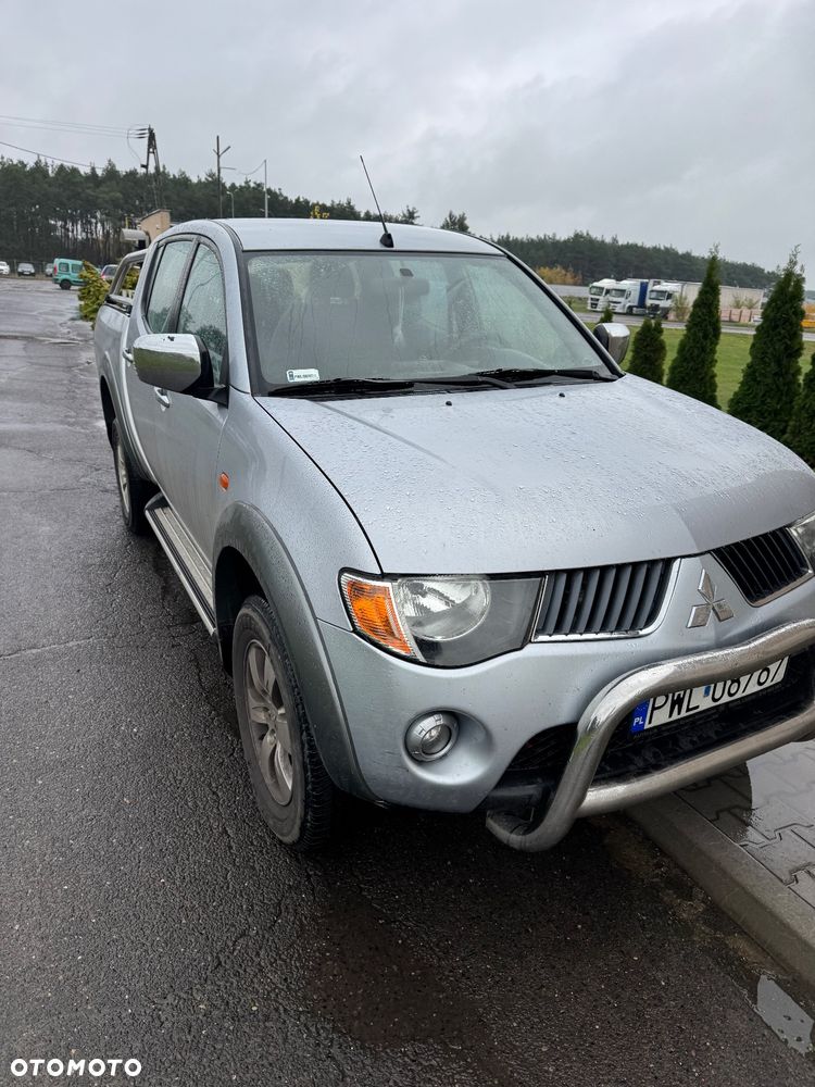Mitsubishi L200 2.5 TDI GL 4WD DoubleCab - 2