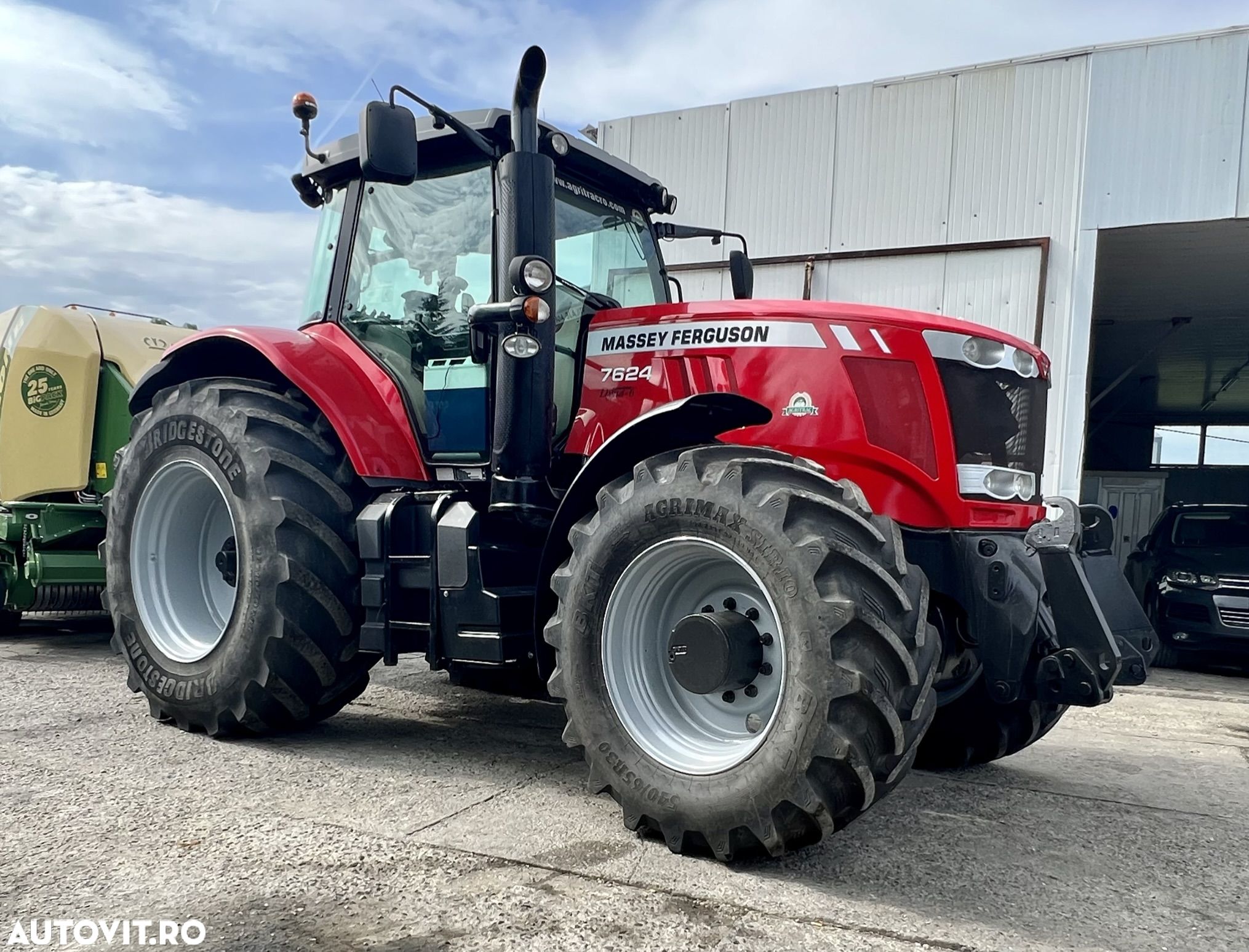 Massey Ferguson 7624 - 1