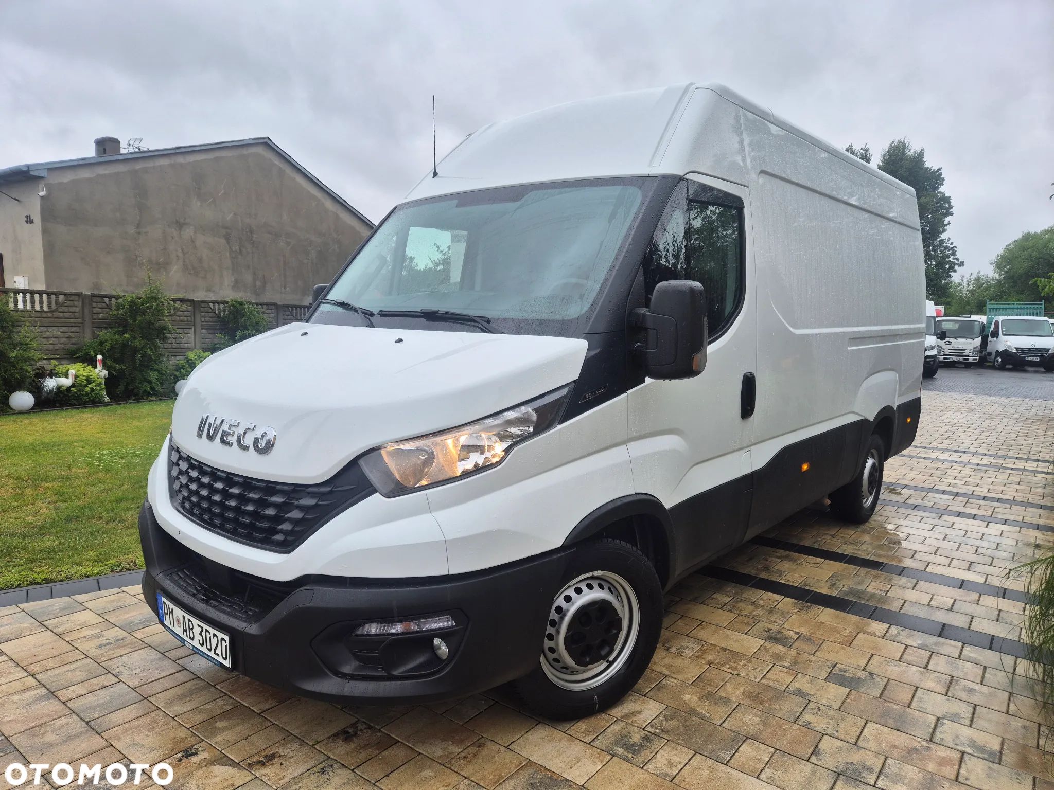 Iveco DAILY 35S14 L3H2 JAK NOWY SPROWADZAONY LIFT - 1