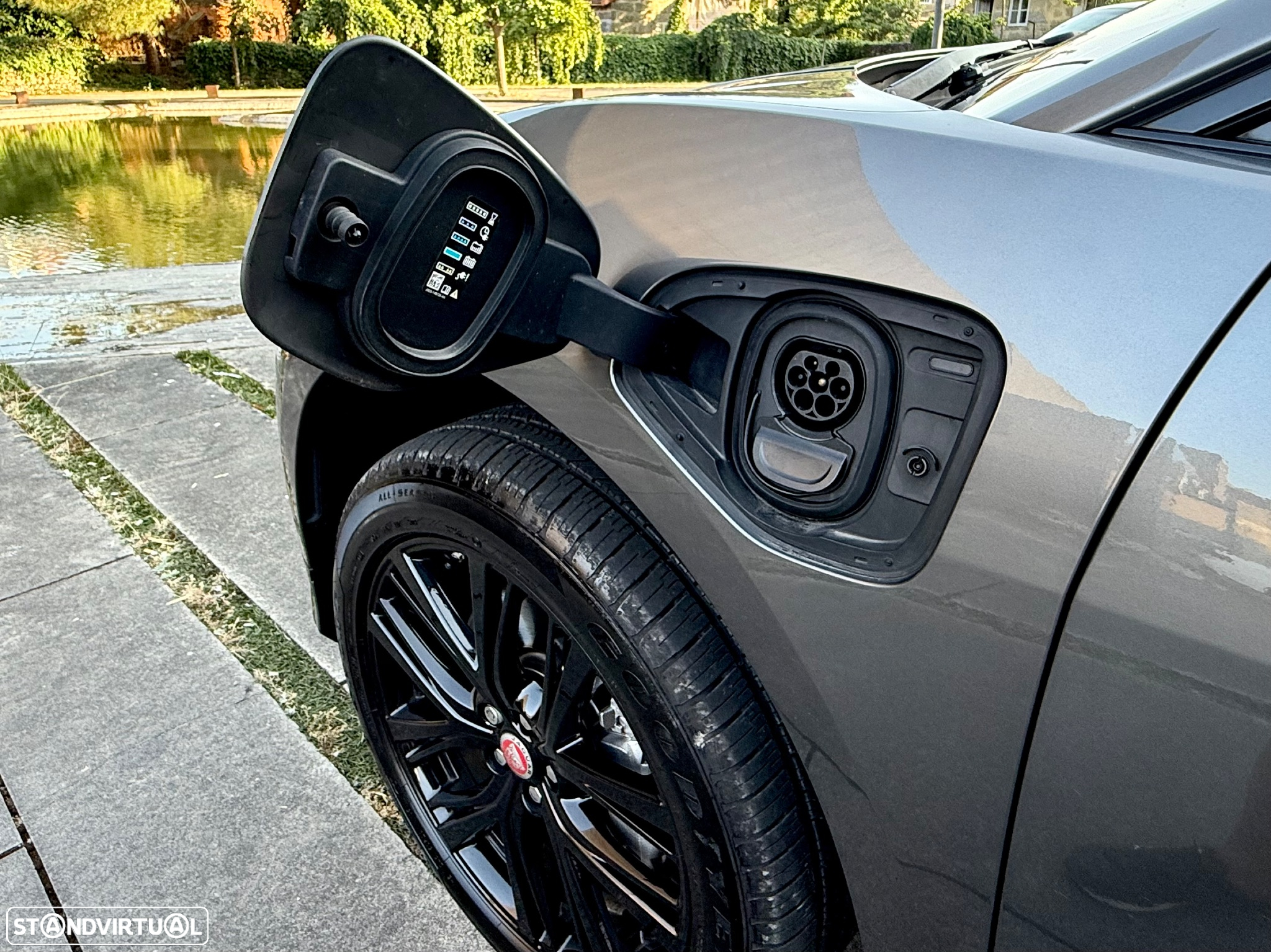 Jaguar I-Pace EV400 AWD S - 12