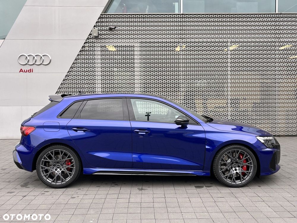 Audi RS3 Sportback - 2