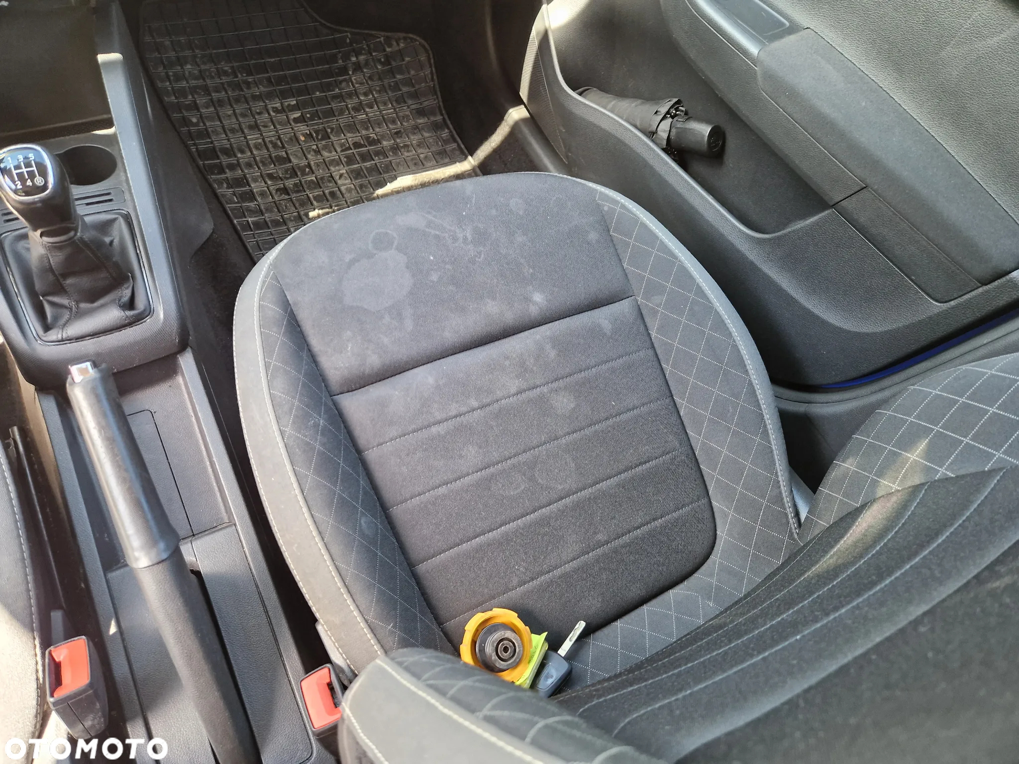 Skoda Fabia 1.0 Active - 8
