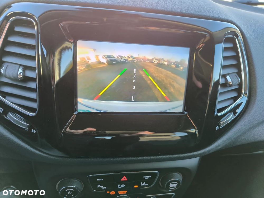 Jeep Compass 1.4 TMair Limited FWD S&S - 24