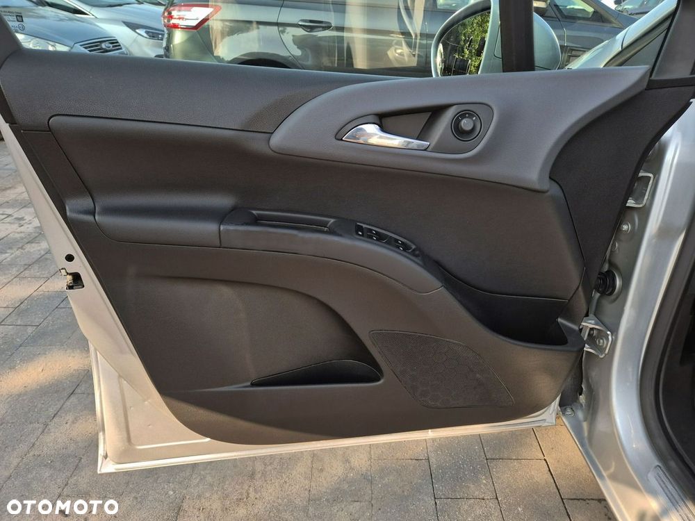 Opel Meriva 1.4 Innovation - 10