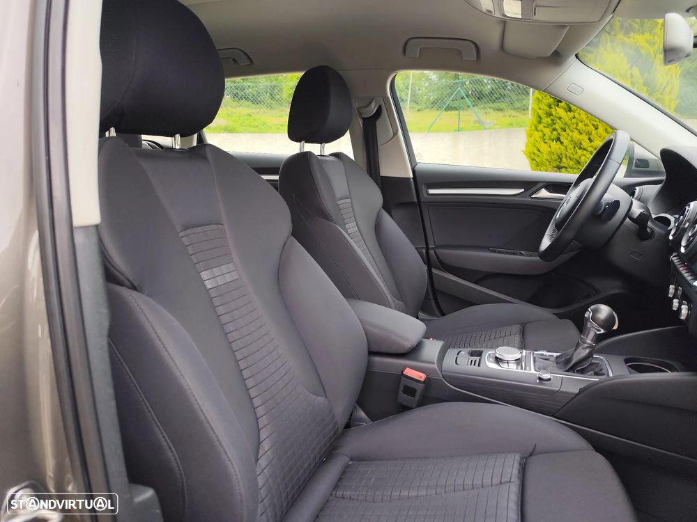 Audi A3 Sportback e-tron 1.4 TFSI S-line S tronic - 14
