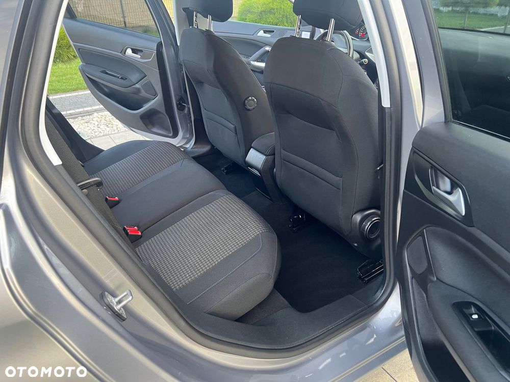 Peugeot 308 BlueHDi 130 Stop & Start Active - 25