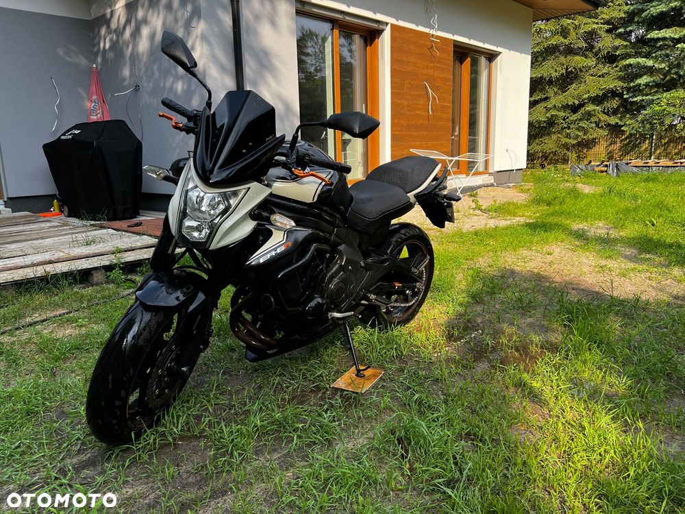 Kawasaki ER - 2