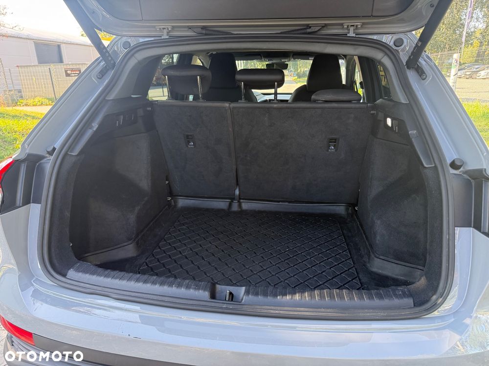 Audi Q4 e-tron 45 77kWh Quattro S Line - 9