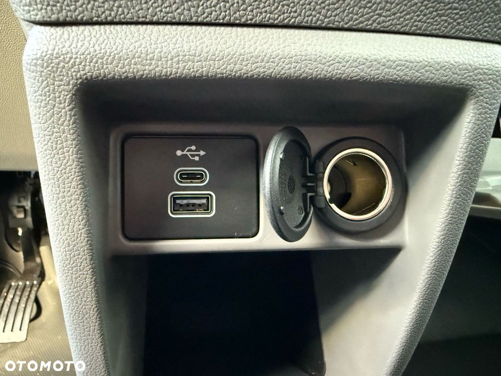 Volkswagen Transporter - 14