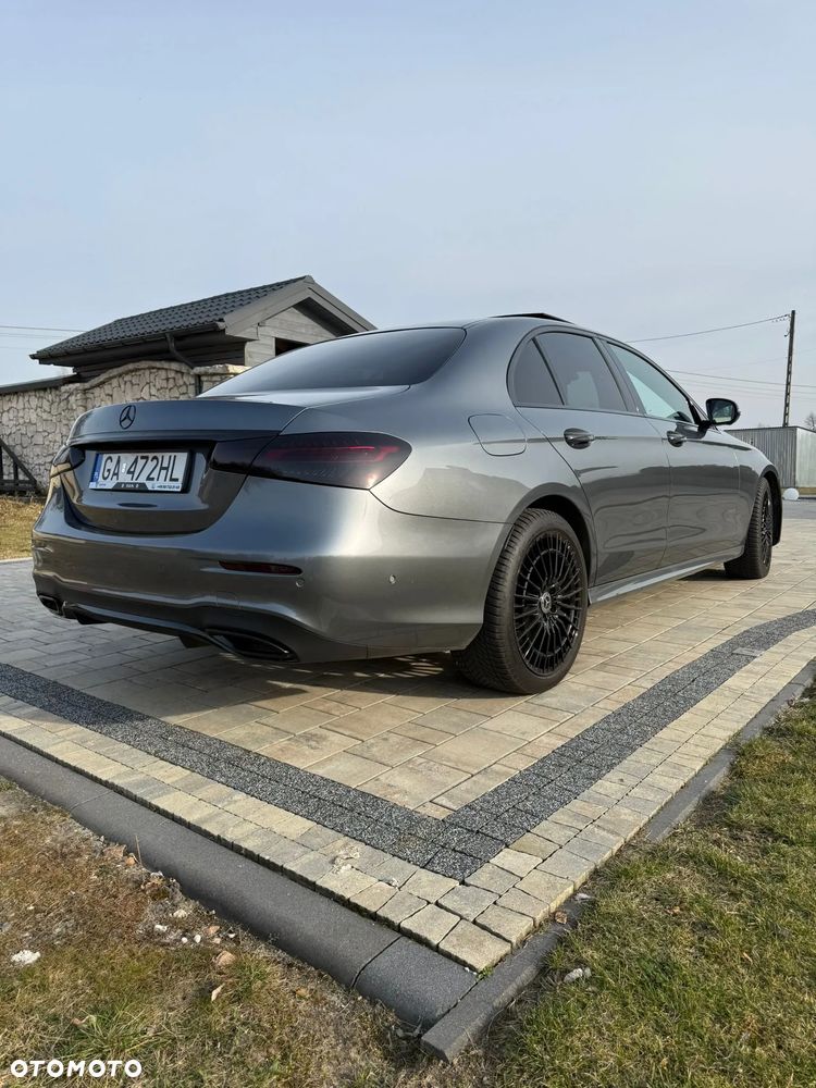 Mercedes-Benz Klasa E - 6