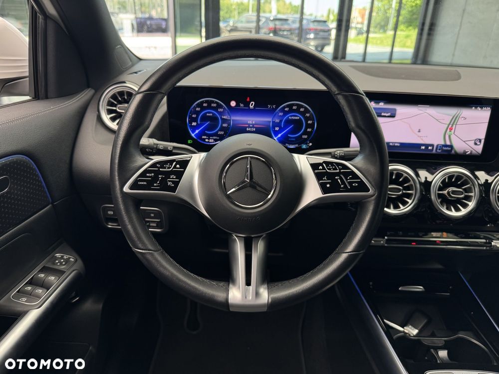 Mercedes-Benz EQA 250+ 70.5kWh Progressive - 17