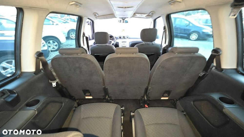 Ford Galaxy - 25