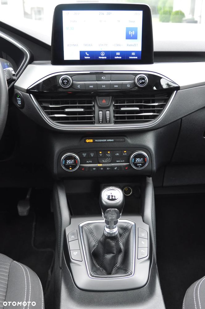 Ford Kuga - 20