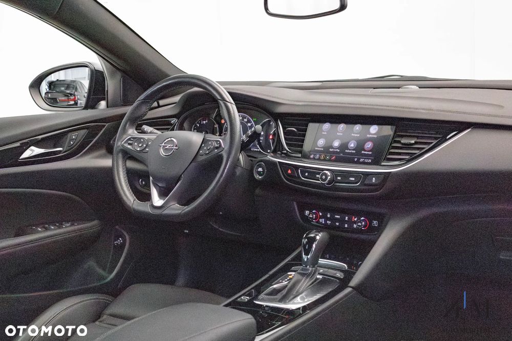 Opel Insignia 2.0 CDTI Ultimate S&S - 24
