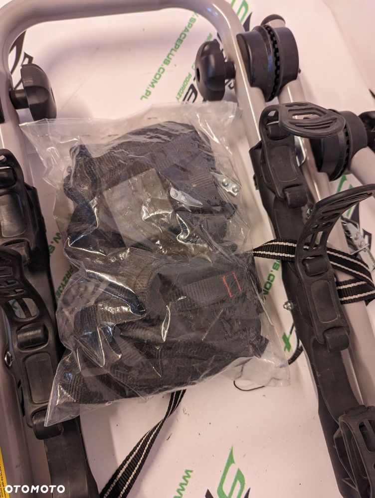 Uchwyt bagażnik rowerowy na tylną drzwi / klapę na 3 rowery Peruzzo Venezia - 5