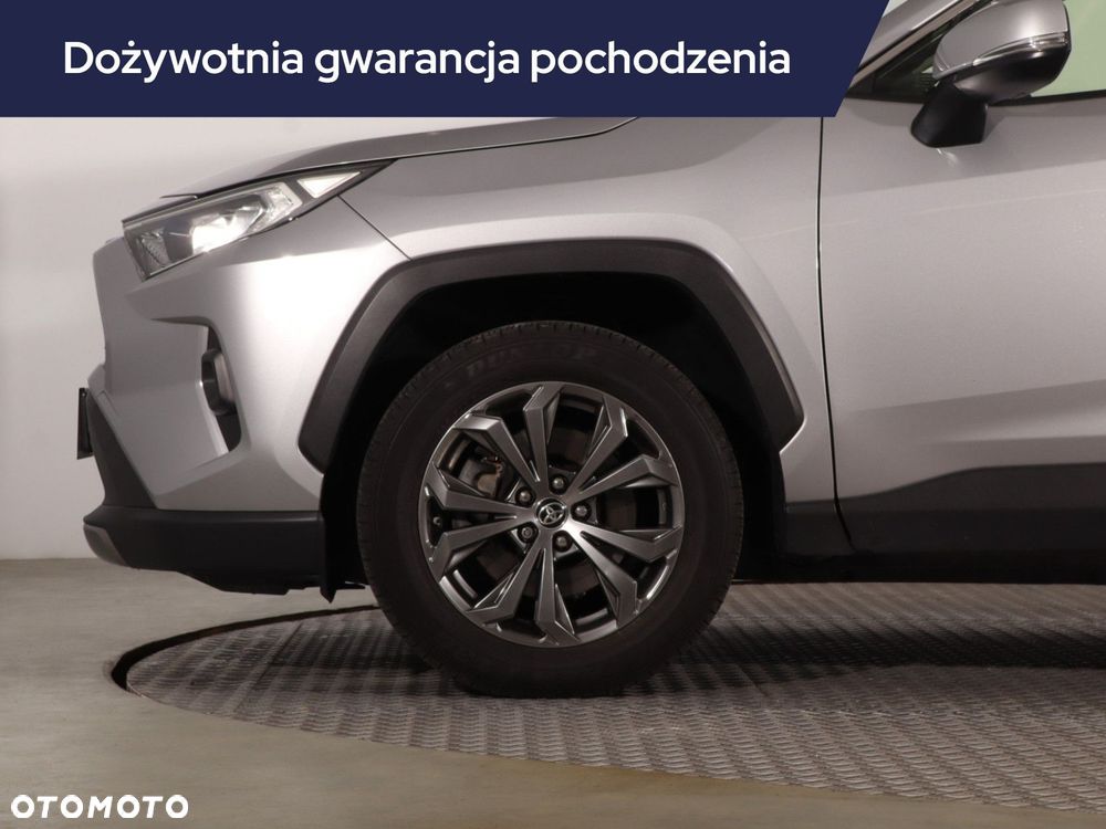 Toyota RAV4 - 17