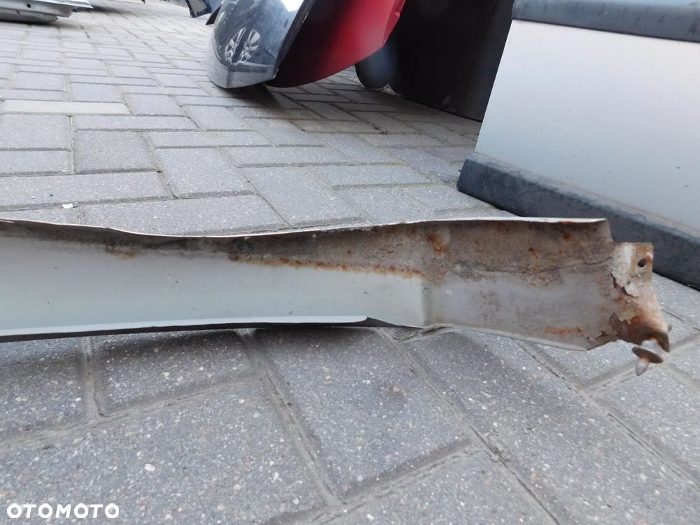 błotnik lewy przód CHRYSLER DODGE VOYAGER IV 00-08 - 9