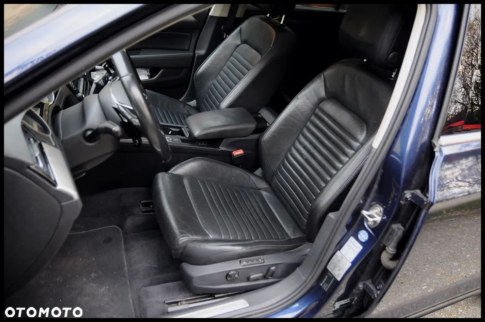 Volkswagen Passat - 25