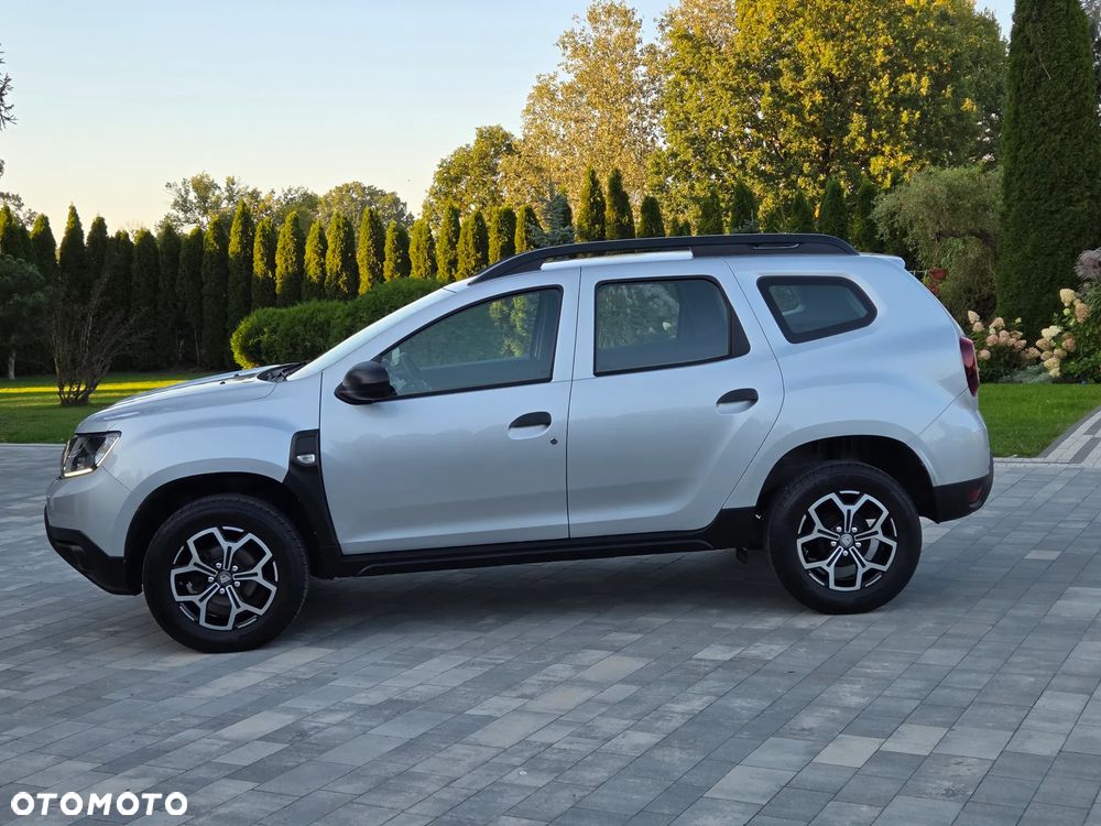 Dacia Duster 1.6 SCe Laureate S&S - 29