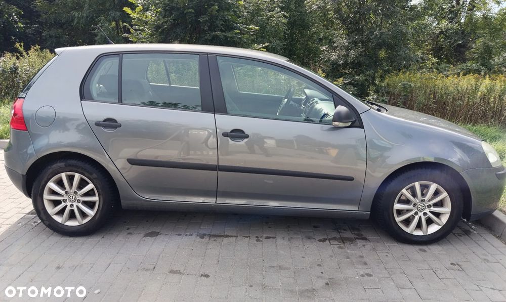 Volkswagen Golf 1.6 Comfortline - 6