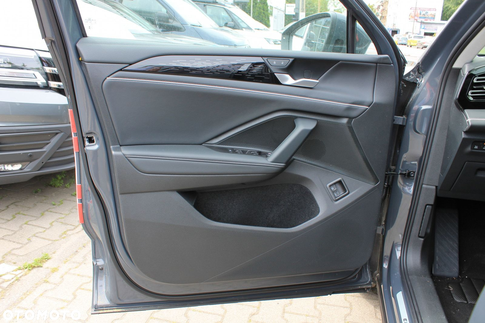 Volkswagen Tiguan 1.5 eHybrid PHEV Elegance DSG - 6