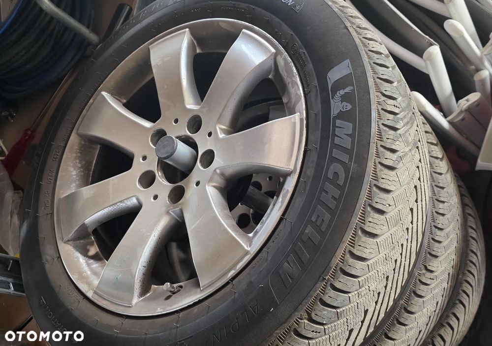 Mercedes-Benz Klasa E 320 Avantgarde - 25