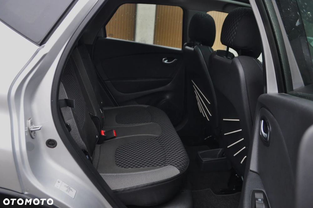 Renault Captur - 30