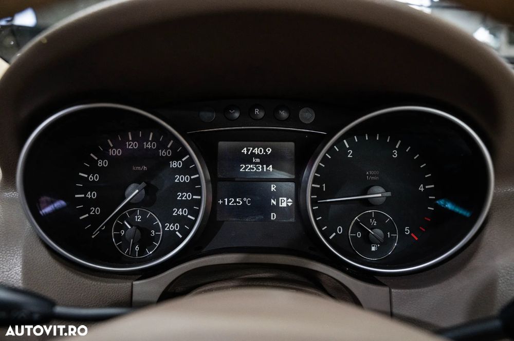 Mercedes-Benz ML 350 BlueTEC 4MATIC 7G-TRONIC DPF - 20