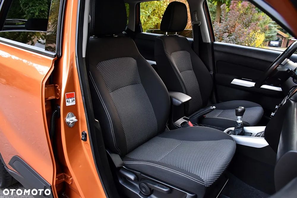 Suzuki Vitara 1.6 DDiS (4x4) Allgrip Comfort+ - 34