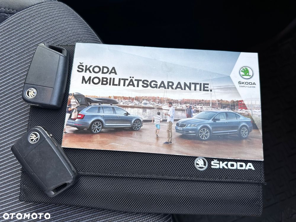 Skoda Octavia 2.0 TDI Premium Edition - 31