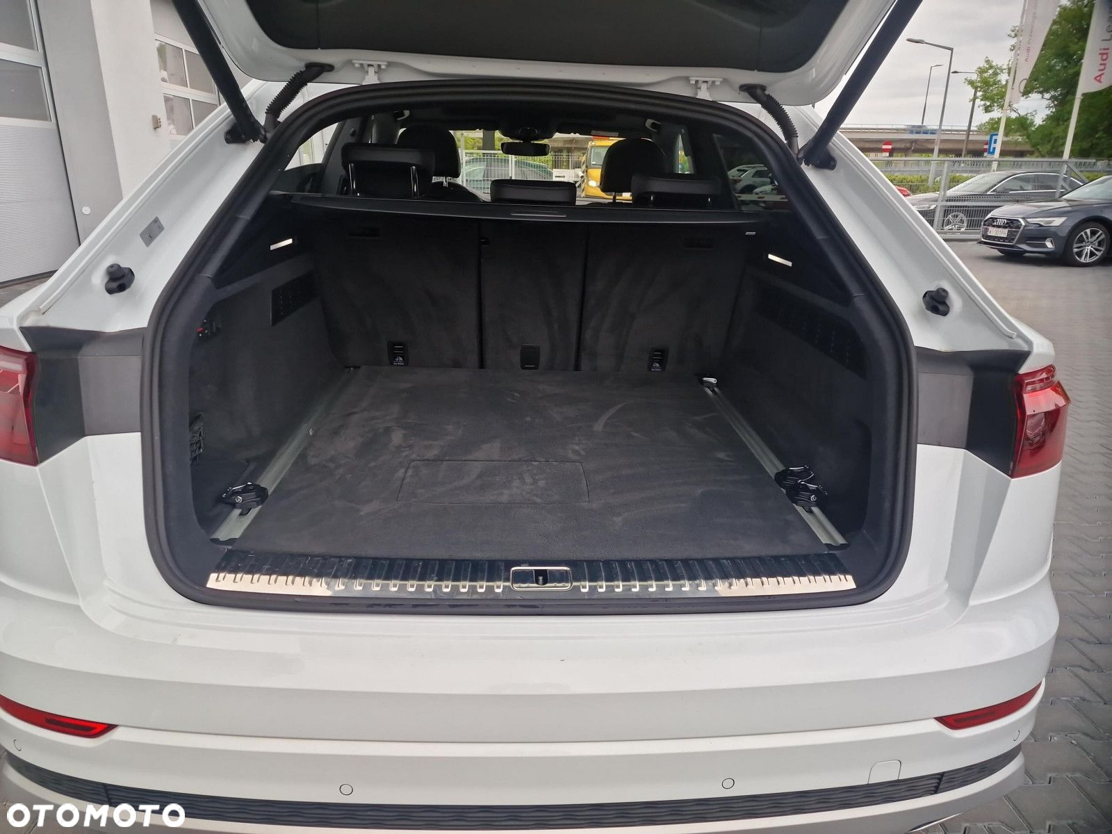 Audi Q8 - 23