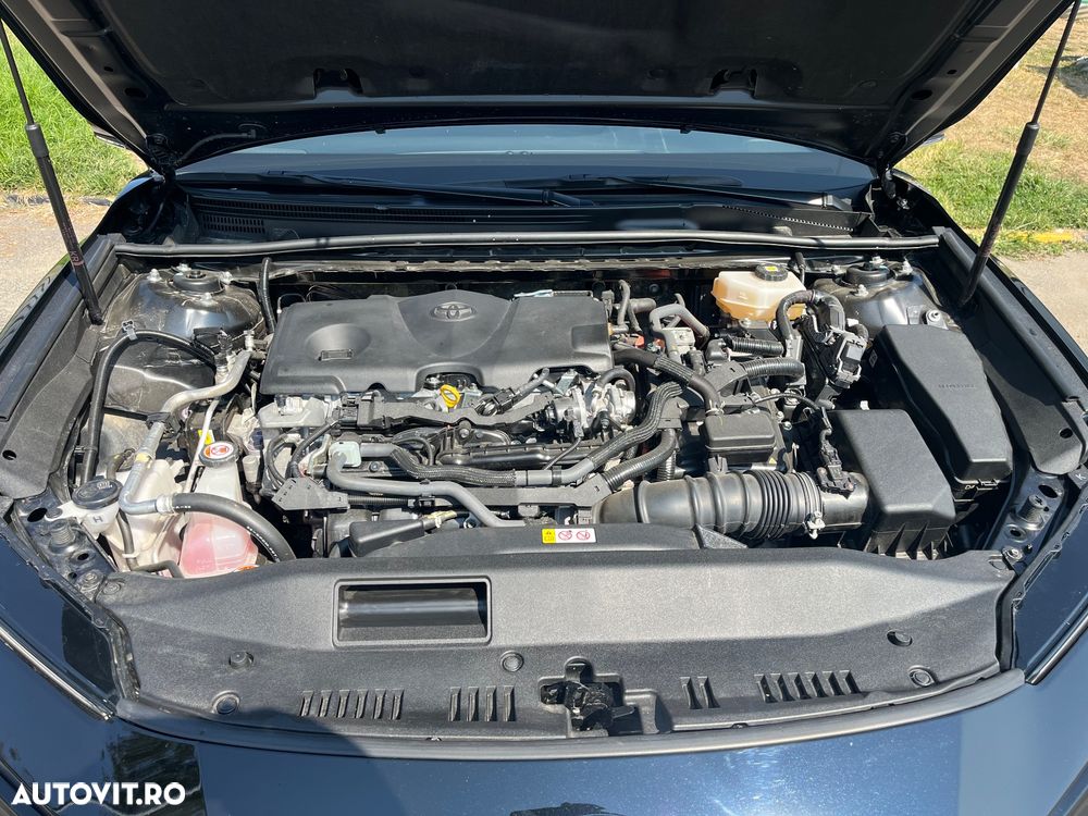 TOYOTA Camry 2025 — imagine 6