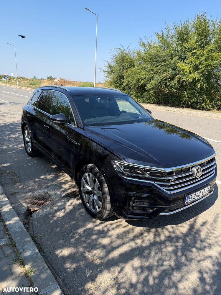 Volkswagen Touareg - 32