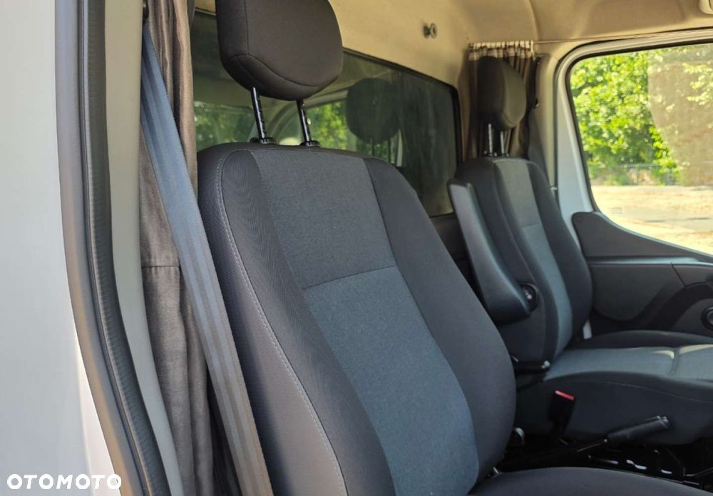Renault Master - 25