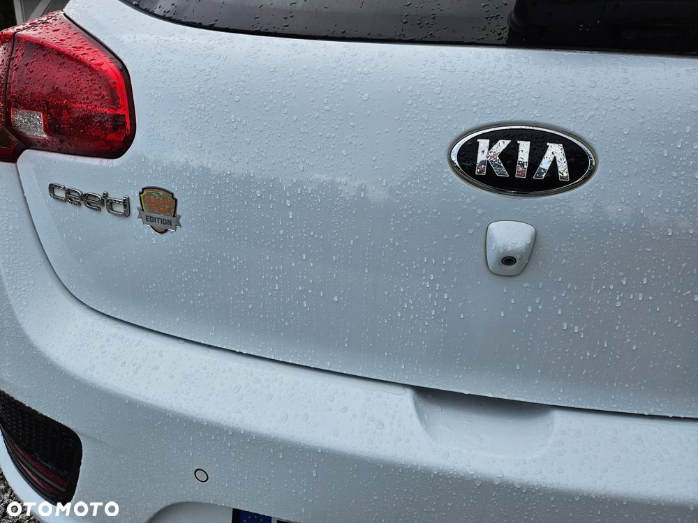 Kia Ceed 1.6 CRDi 136 ISG Dream Team Edition - 20