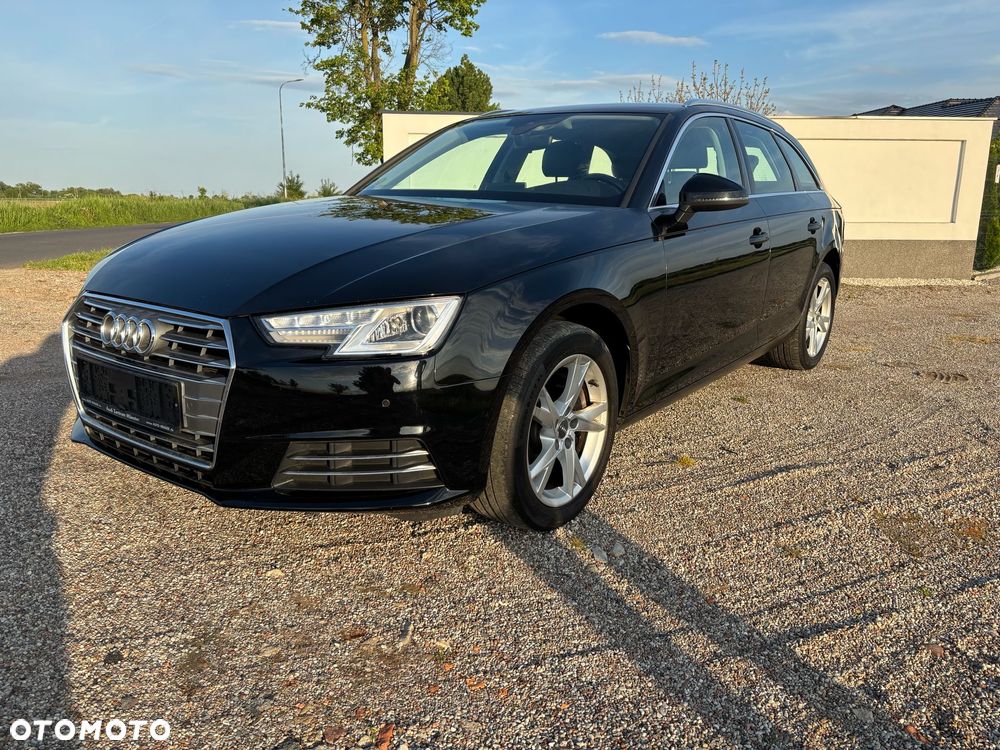 Audi A4 Avant - 1