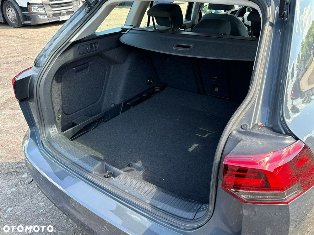 Volkswagen Golf Variant 1.0 TSI OPF Life - 18