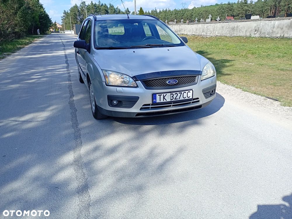Ford Focus 2.0 Ghia - 1